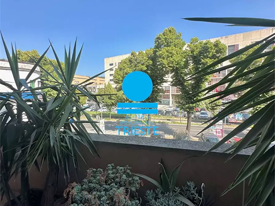 Immagine 9 di Quadrilocale in vendita  a Pesaro