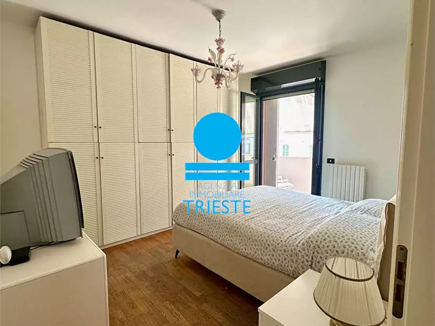 Immagine 10 di Quadrilocale in vendita  a Pesaro