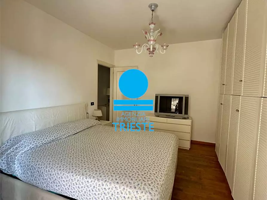 Immagine 11 di Quadrilocale in vendita  a Pesaro