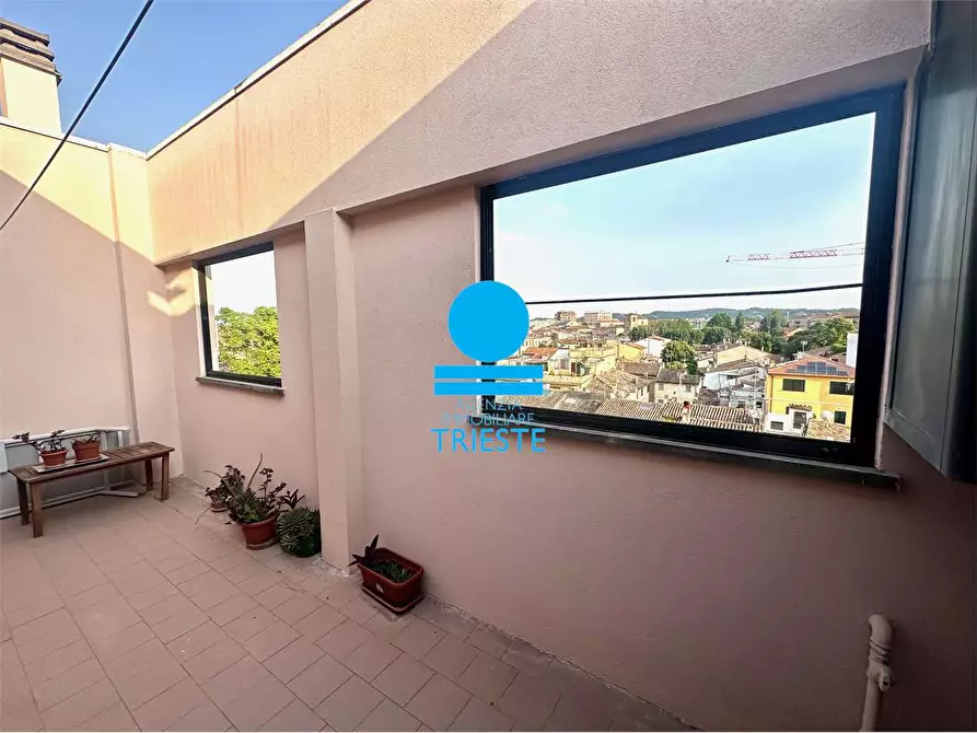 Immagine 25 di Attico in vendita  a Pesaro