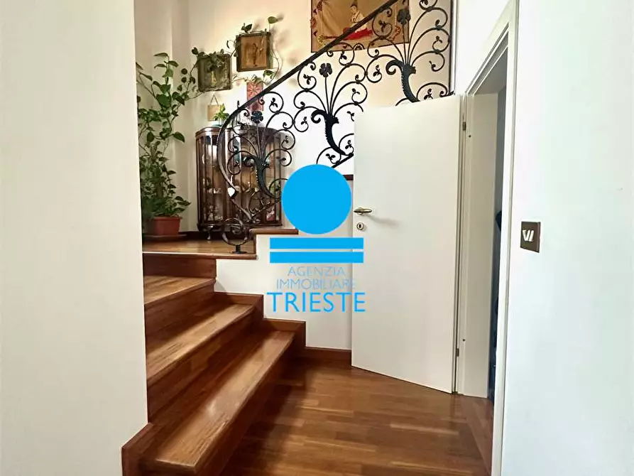 Immagine 2 di Attico in vendita  a Pesaro