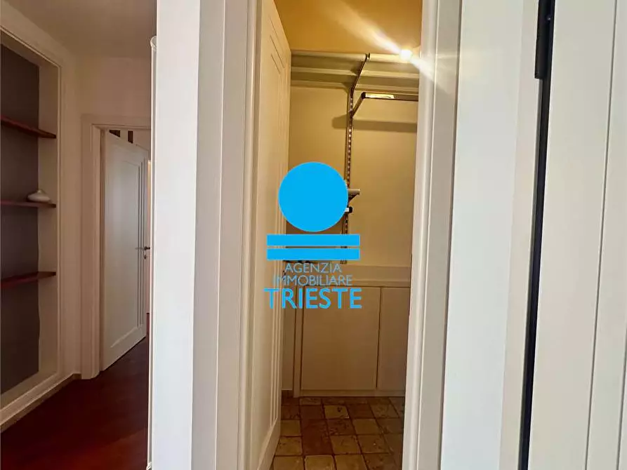 Immagine 17 di Quadrilocale in vendita  in martiri Fragheto 43 a Pesaro