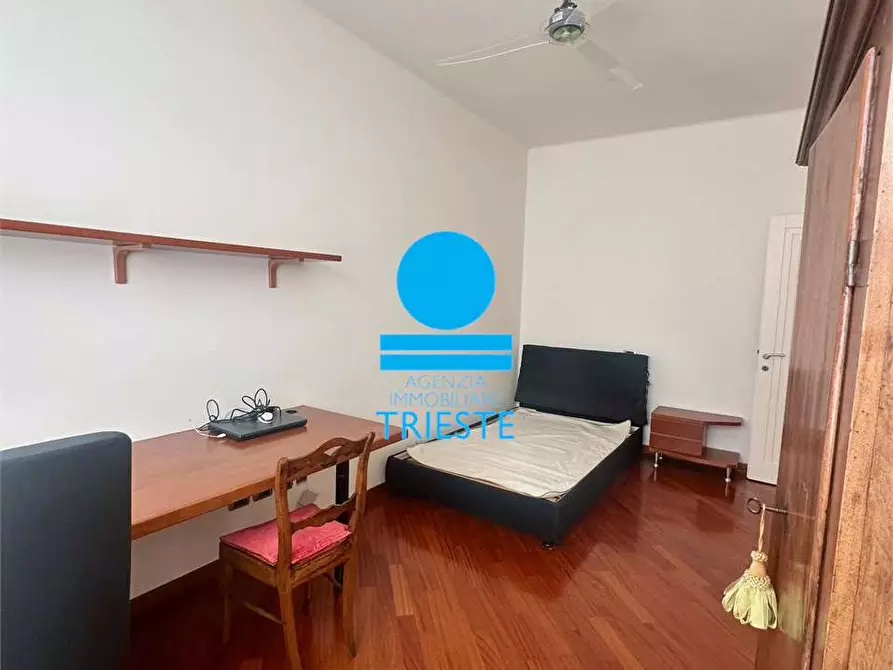 Immagine 27 di Quadrilocale in vendita  in martiri Fragheto 43 a Pesaro