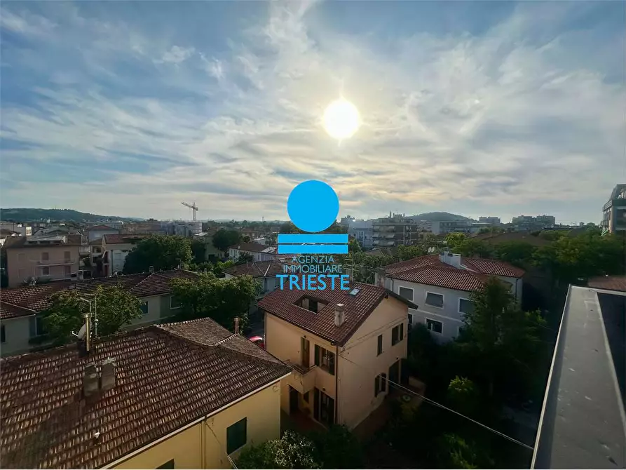 Immagine 36 di Quadrilocale in vendita  in martiri Fragheto 43 a Pesaro