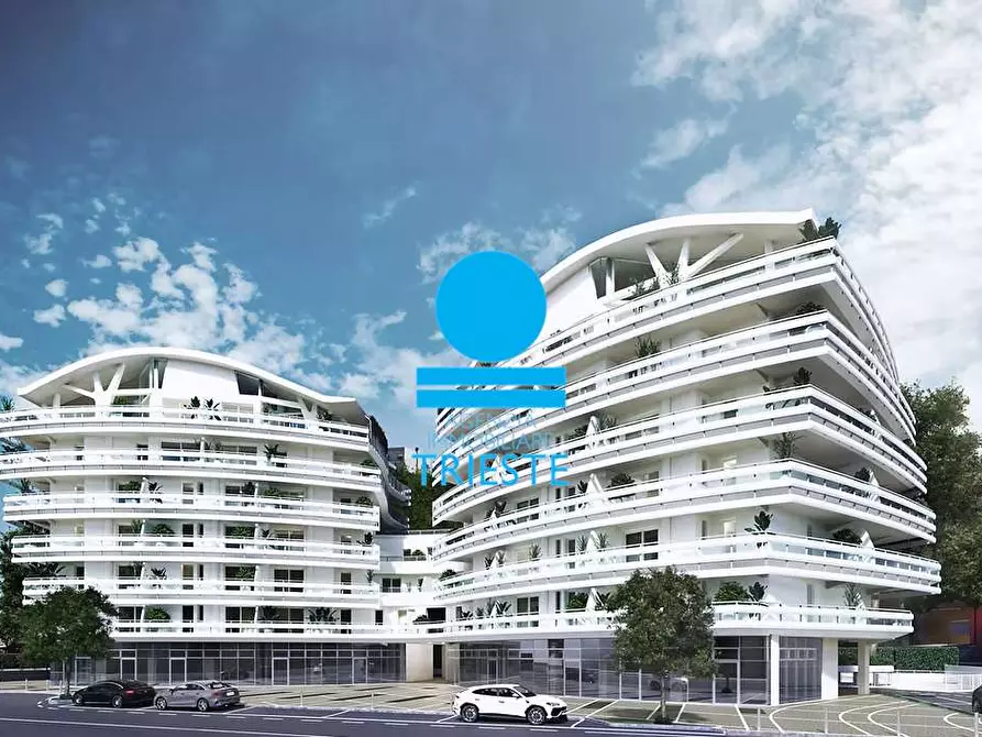 Immagine 1 di Trilocale in vendita  a Pesaro