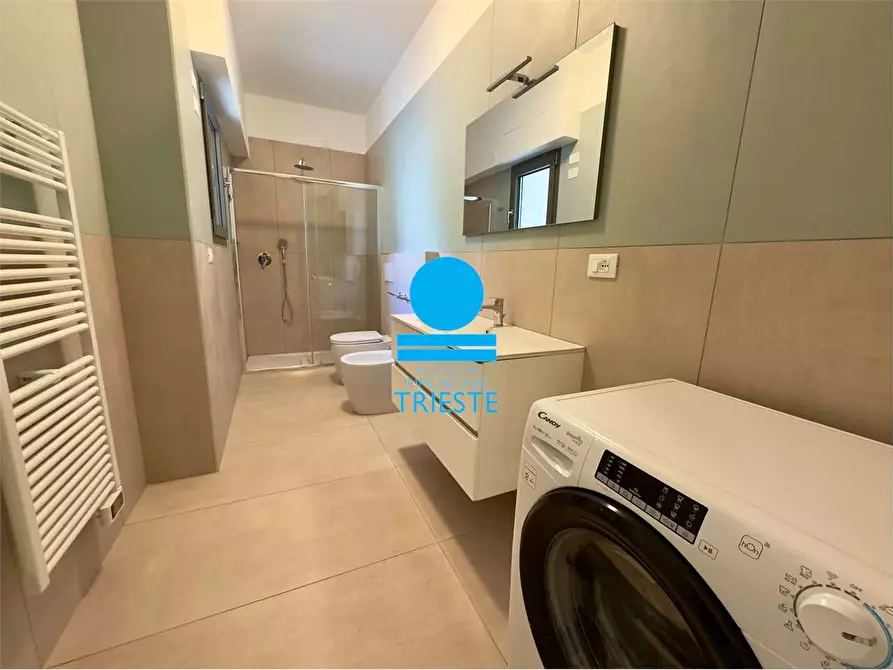 Immagine 11 di Appartamento in affitto  a Pesaro