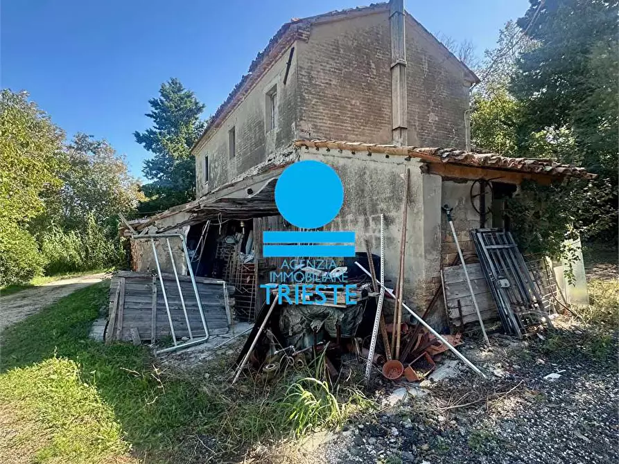 Immagine 6 di Rustico / casale in vendita  a Pesaro