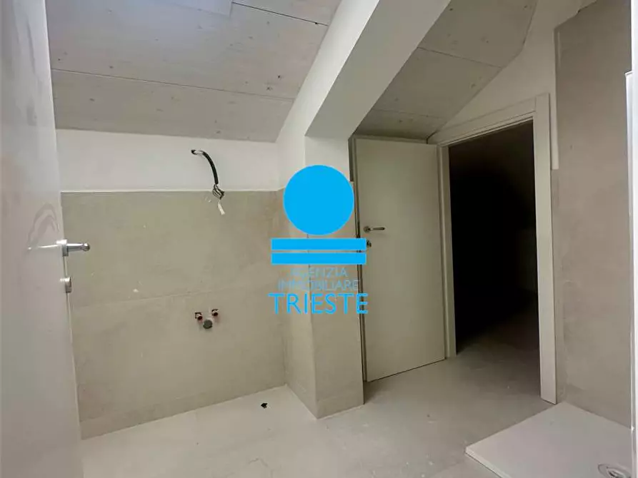 Immagine 16 di Quadrilocale in vendita  a Pesaro