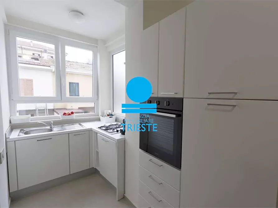 Immagine 4 di Appartamento in vendita  a Pesaro