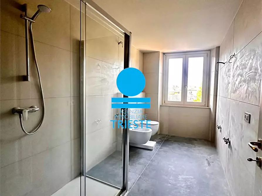 Immagine 11 di Quadrilocale in vendita  a Pesaro