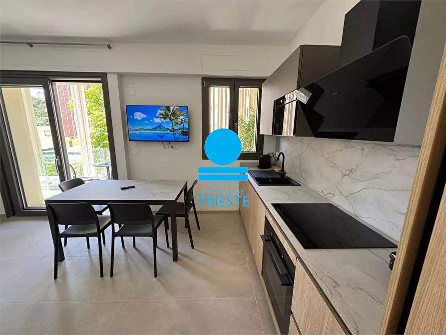 Immagine 16 di Appartamento in affitto  a Pesaro