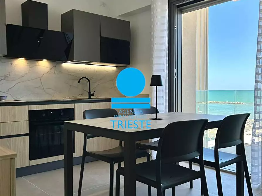 Immagine 7 di Appartamento in affitto  a Pesaro