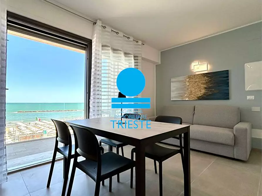 Immagine 11 di Appartamento in affitto  a Pesaro