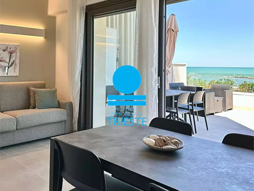 Immagine 17 di Appartamento in affitto  a Pesaro