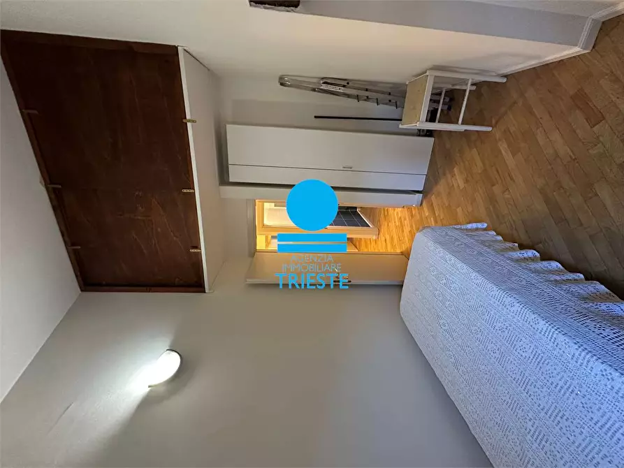 Immagine 9 di Trilocale in affitto  a Pesaro