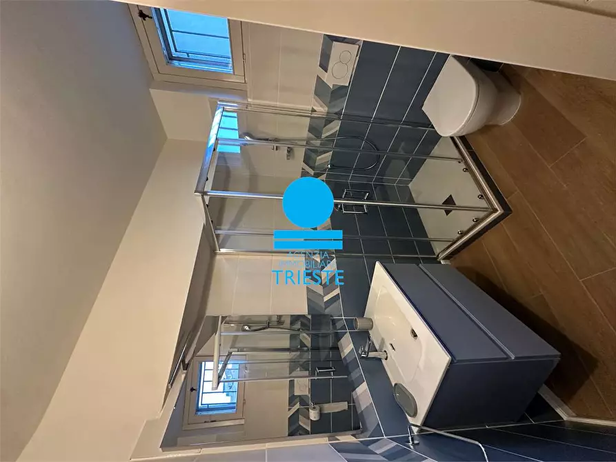 Immagine 13 di Trilocale in affitto  a Pesaro