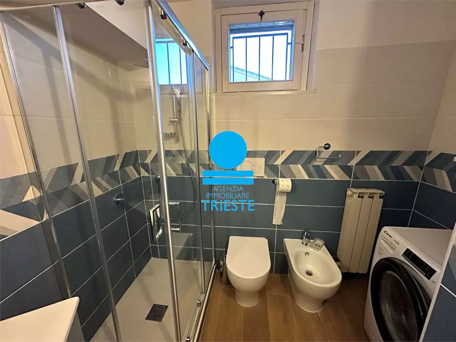 Immagine 14 di Trilocale in affitto  a Pesaro