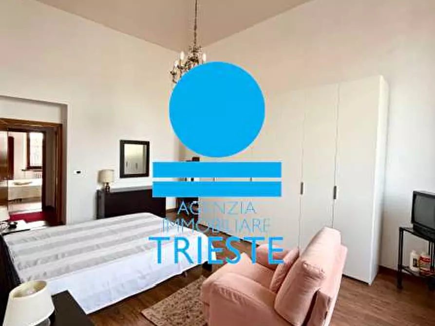 Immagine 17 di Quadrilocale in vendita  a Pesaro