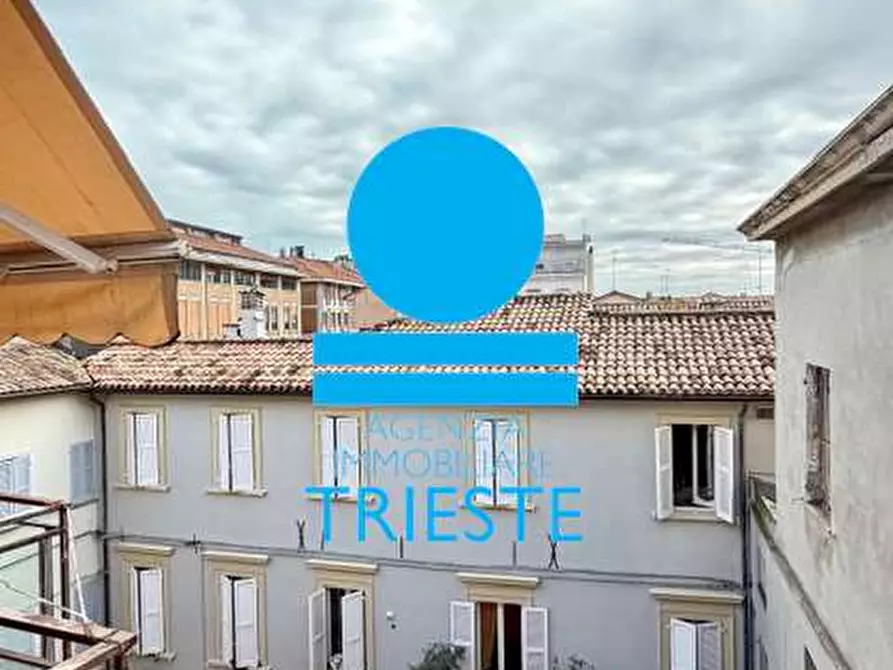 Immagine 9 di Quadrilocale in vendita  a Pesaro