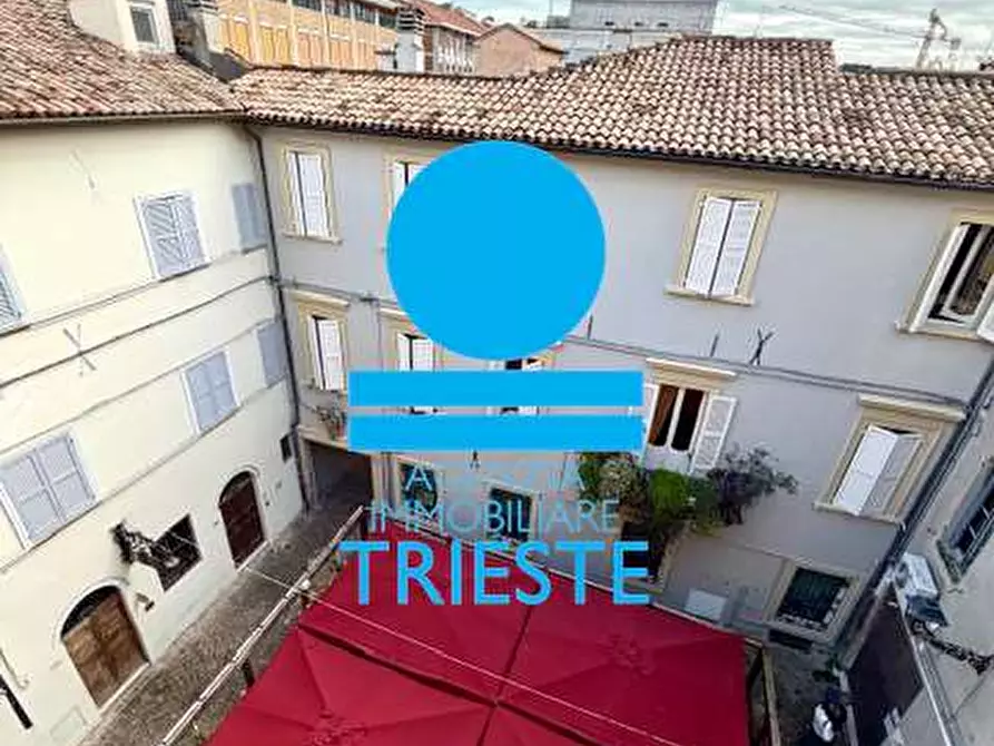 Immagine 10 di Quadrilocale in vendita  a Pesaro