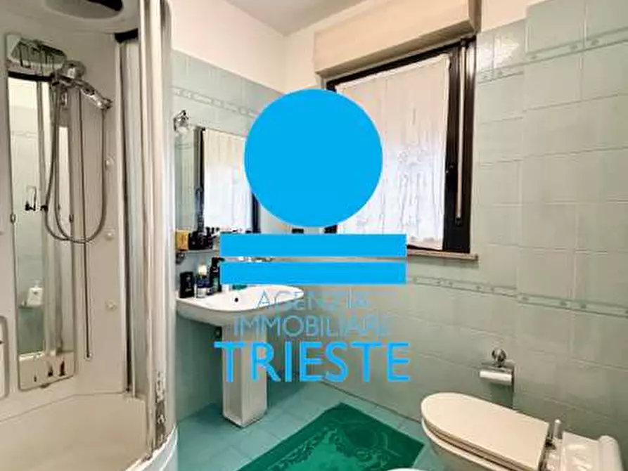 Immagine 26 di Quadrilocale in vendita  a Pesaro