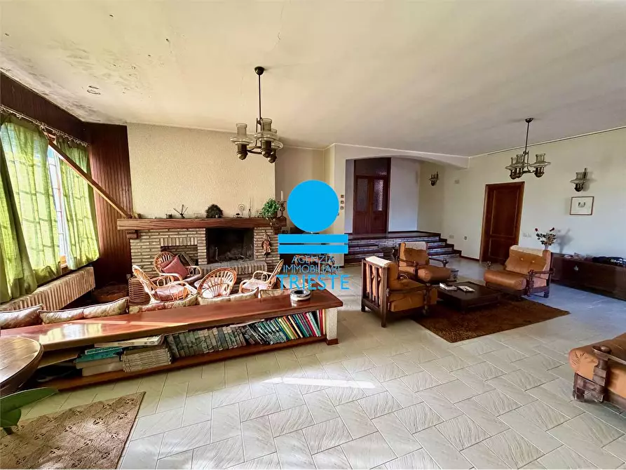 Immagine 9 di Villa in vendita  a Mombaroccio