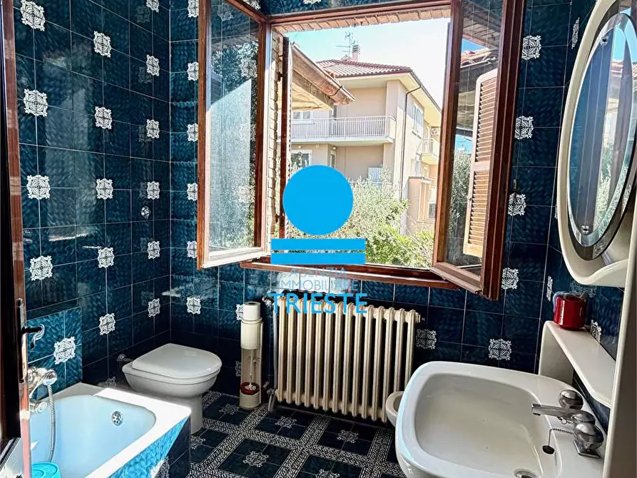 Immagine 29 di Villa in vendita  a Mombaroccio