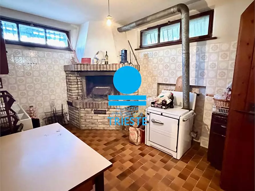 Immagine 22 di Villa in vendita  a Mombaroccio