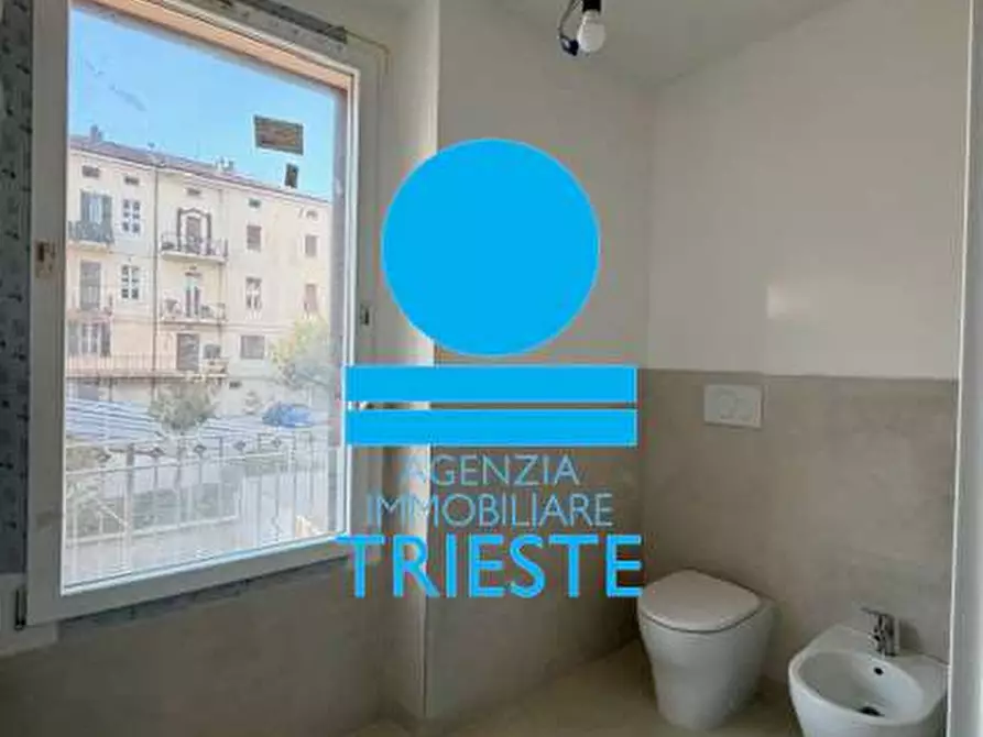 Immagine 14 di Quadrilocale in vendita  a Pesaro