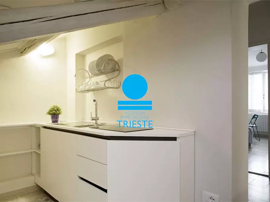 Immagine 22 di Appartamento in vendita  a Pesaro