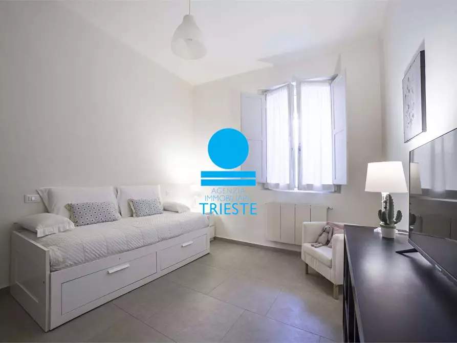 Immagine 5 di Appartamento in vendita  a Pesaro