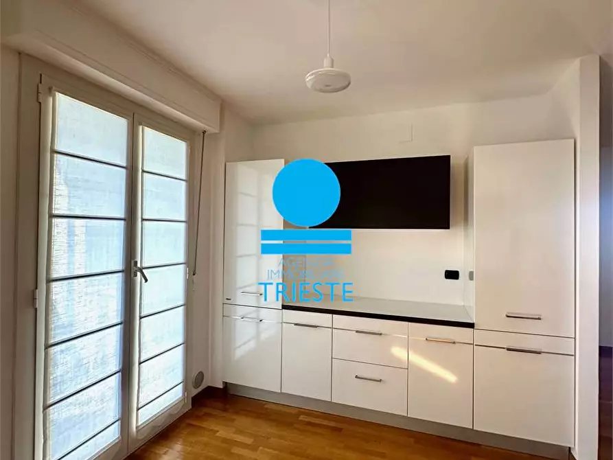 Immagine 2 di Trilocale in vendita  in Toscanini  2 a Pesaro