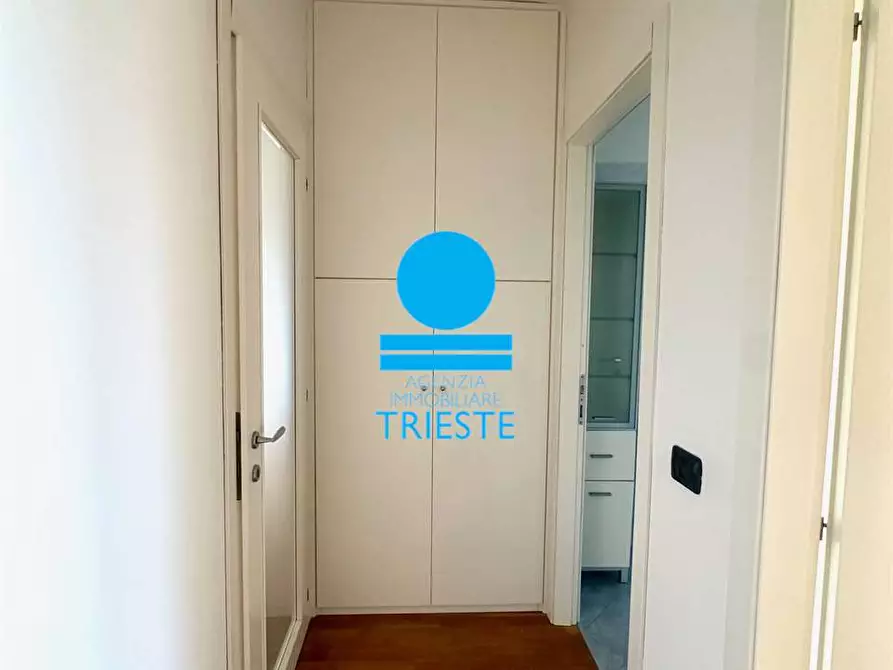 Immagine 11 di Trilocale in vendita  in Toscanini  2 a Pesaro