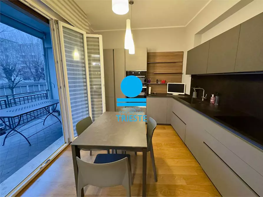 Immagine 2 di Quadrilocale in affitto  a Pesaro