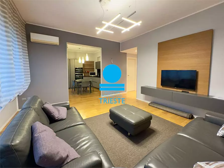 Immagine 25 di Quadrilocale in affitto  a Pesaro