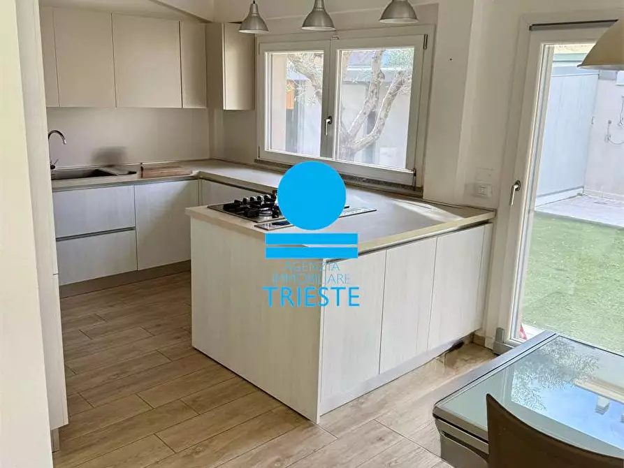 Immagine 2 di Villetta a schiera in vendita  in gozze 20 a Pesaro