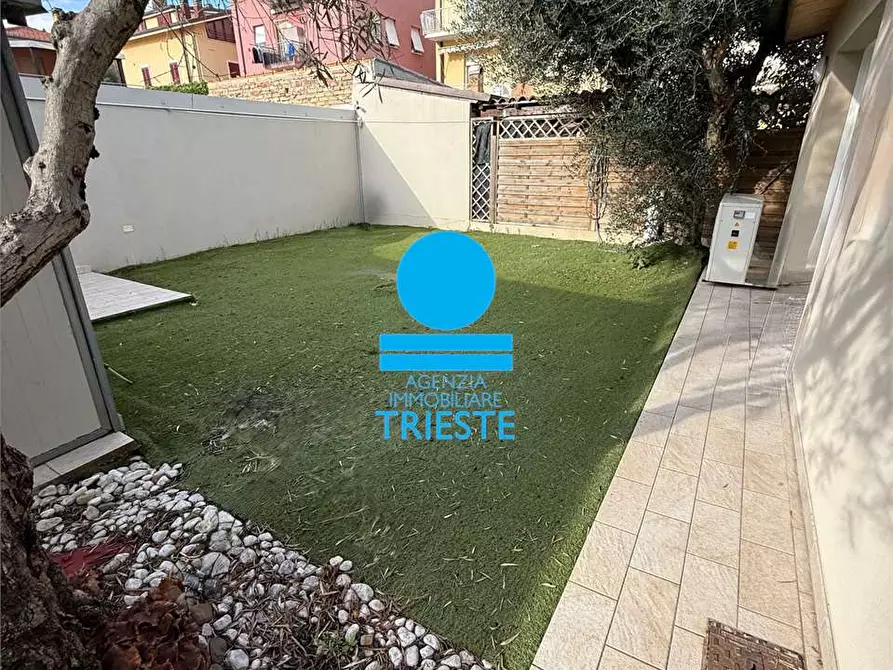 Immagine 1 di Villetta a schiera in vendita  in gozze 20 a Pesaro