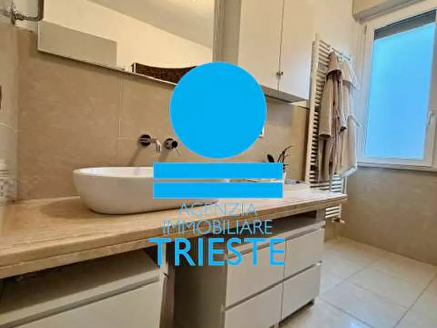 Immagine 20 di Quadrilocale in vendita  in Via Panoramica Adriatica  104 a Pesaro