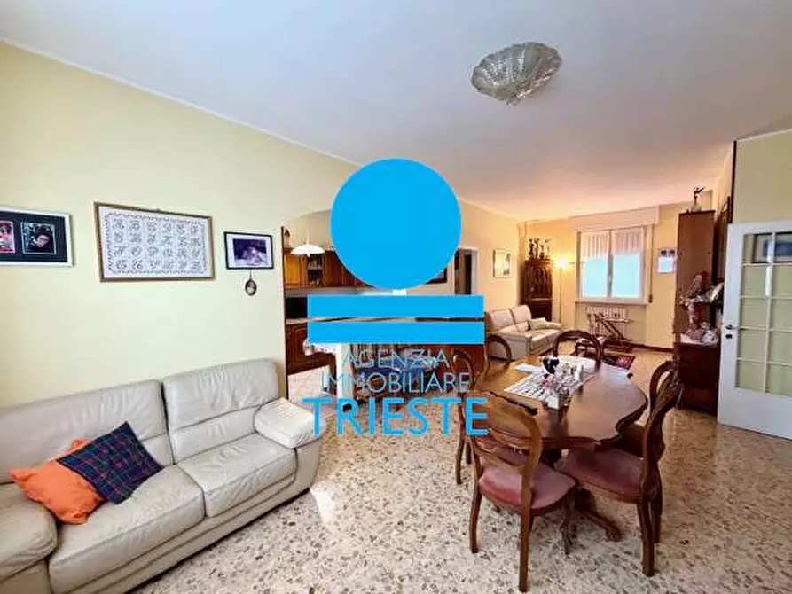 Immagine 1 di Quadrilocale in vendita  a Pesaro