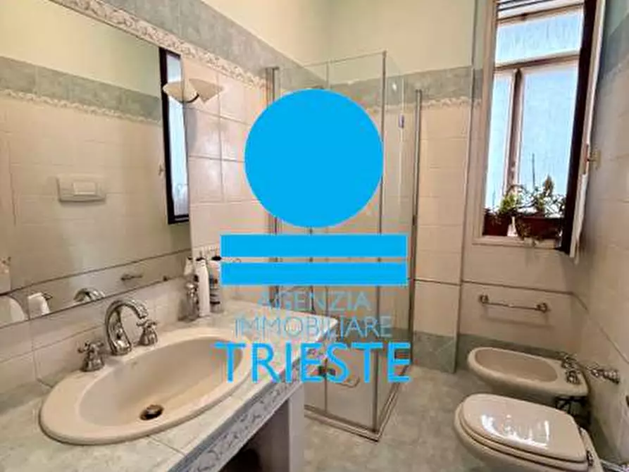 Immagine 12 di Quadrilocale in vendita  a Pesaro