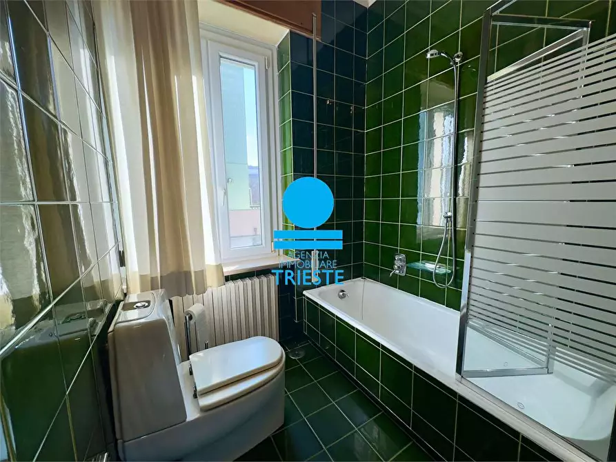 Immagine 15 di Porzione di casa in affitto  a Pesaro