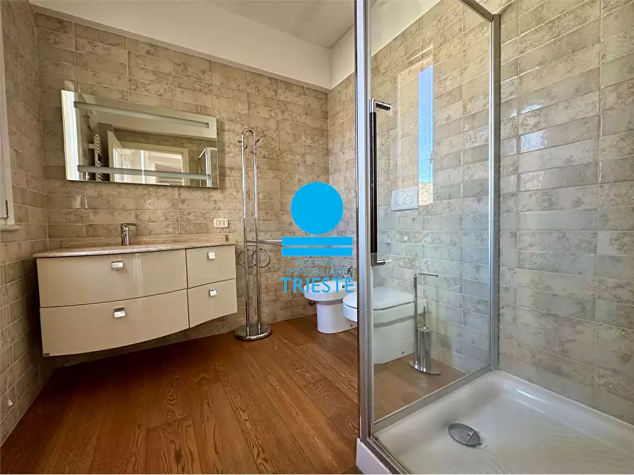 Immagine 5 di Quadrilocale in affitto  a Pesaro