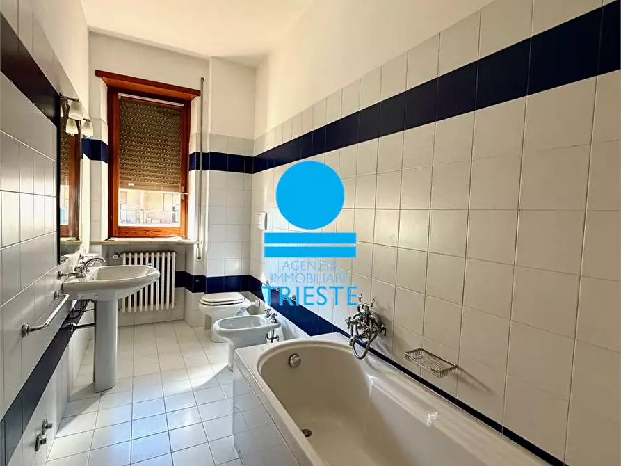 Immagine 14 di Quadrilocale in vendita  a Pesaro