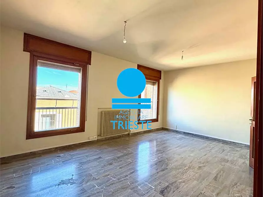 Immagine 4 di Quadrilocale in vendita  a Pesaro