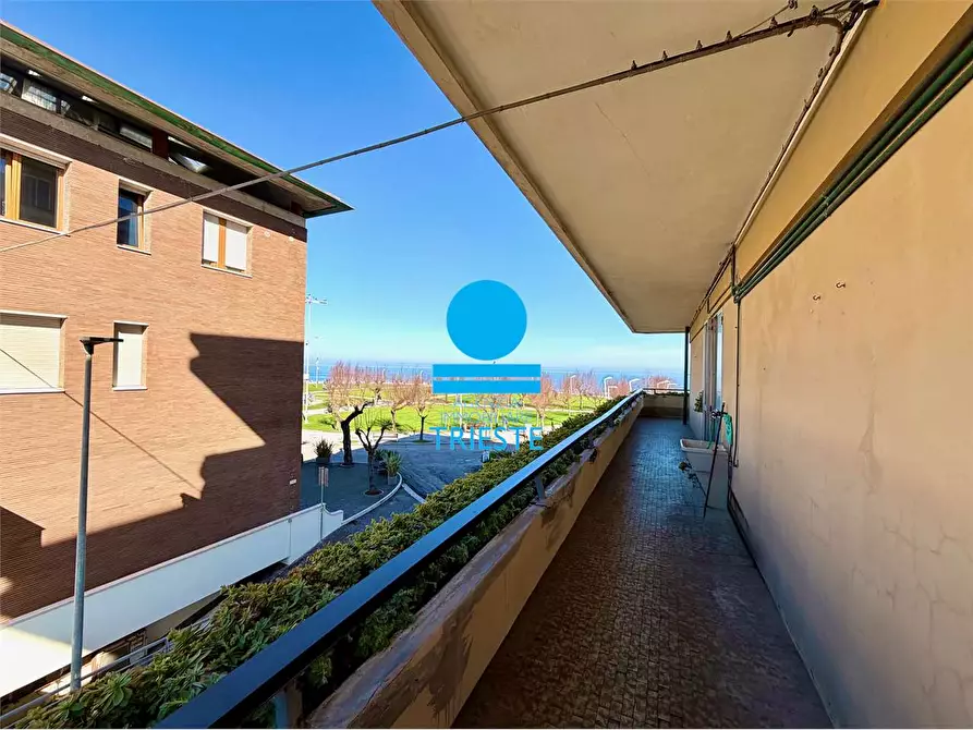 Immagine 14 di Quadrilocale in vendita  in Viale trieste  160 a Pesaro