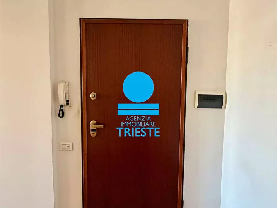 Immagine 8 di Trilocale in vendita  a Pesaro