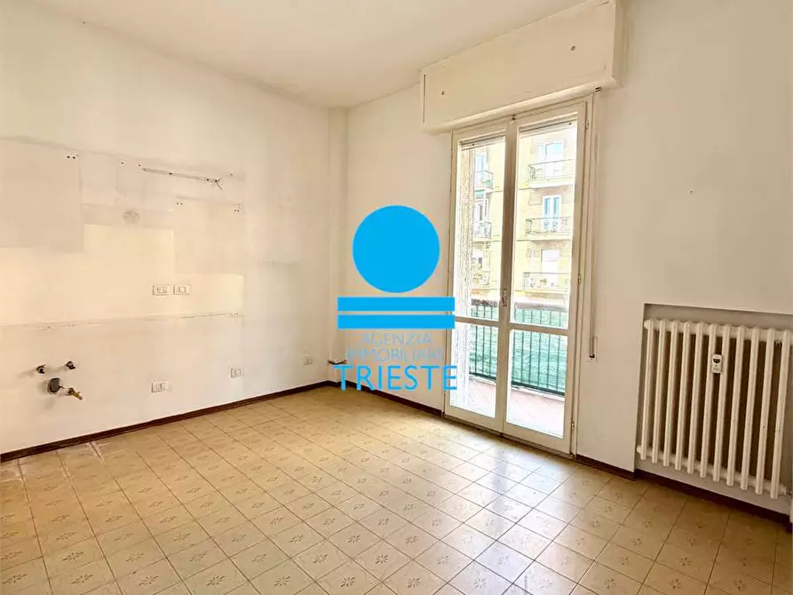 Immagine 2 di Trilocale in vendita  a Pesaro