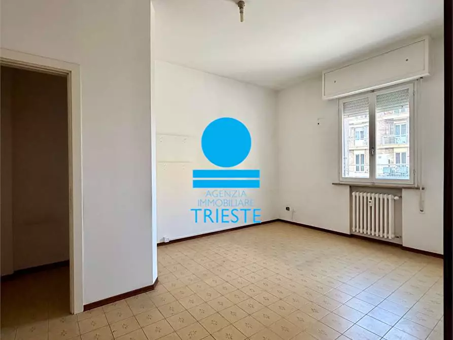 Immagine 6 di Trilocale in vendita  a Pesaro