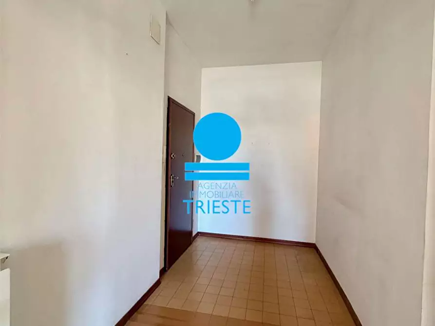 Immagine 4 di Trilocale in vendita  a Pesaro