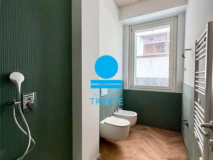 Immagine 14 di Quadrilocale in vendita  a Pesaro